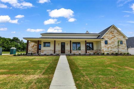 New construction Single-Family house 1348 Crown Valley Drive, Weatherford, TX 76087 - photo 0