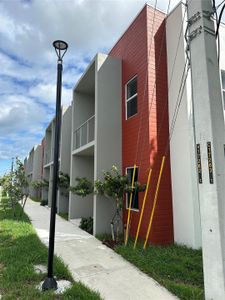 New construction Townhouse house 323 Foster Rd, Unit 1, Hallandale Beach, FL 33009 - photo 1 1