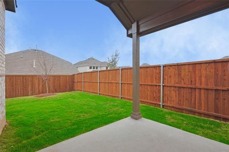 New construction Single-Family house 1044 Water Canna Drive, Fort Worth, TX 76247 Premier Series - Oleander- photo 17 17