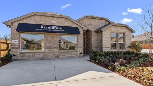 New construction Single-Family house 3069 Northstar Parkway, Fort Worth, TX 76052 - photo 1 1