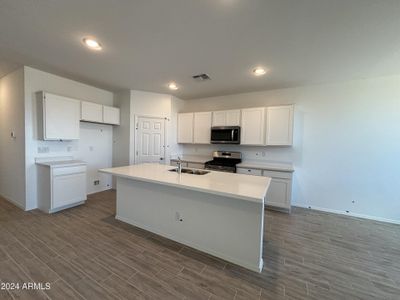 New construction Single-Family house 47818 W Moeller Road, Maricopa, AZ 85139 Iris Homeplan- photo 18 18