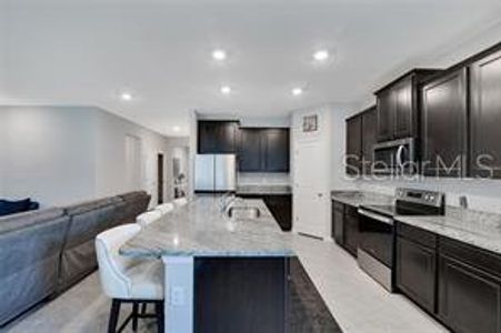 New construction Single-Family house 3747 Capri Coast Drive, Plant City, FL 33565 - photo 10 10