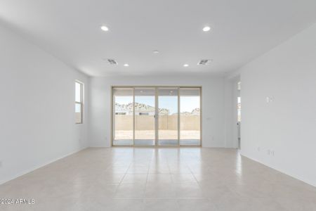 New construction Single-Family house 2080 E Escondido Place, Casa Grande, AZ 85122 Larimar- photo 18 18