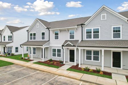 New construction Townhouse house 81 Camel Crazies Place, Unit 67, Lillington, NC 27546 - photo 1 1