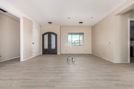 New construction Single-Family house 2885 W Saber Road, Phoenix, AZ 85086 - photo 6 6