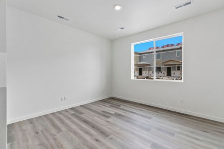 New construction Single-Family house 500 S Denver Ave, Fort Lupton, CO 80621 Silvercliff- photo 13 13