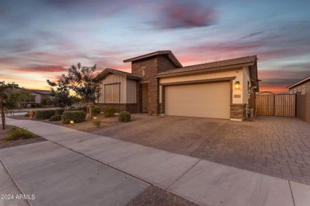 New construction Single-Family house 21361 S 230Th Place, Queen Creek, AZ 85142 - photo 2 2