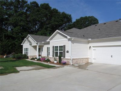 New construction Townhouse house 2556 Rathburn Circle, Loganville, GA 30052 - photo 2 2