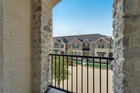 New construction Townhouse house 2459 Morningside Drive, Flower Mound, TX 75028 Bowie- photo 5 5