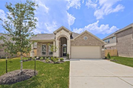 New construction Single-Family house 12011 Champions Forest Drive, Mont Belvieu, TX 77535 - photo 1 1