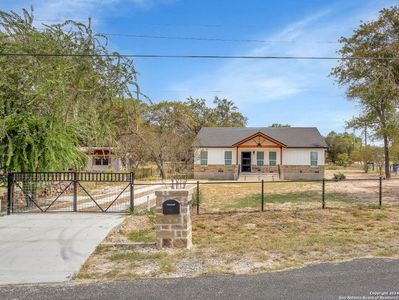 New construction Single-Family house 22954 Hickory Shadow, Elmendorf, TX 78112 - photo 0