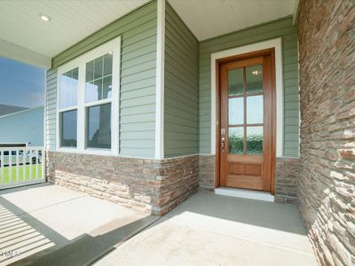 05-Front Porch View