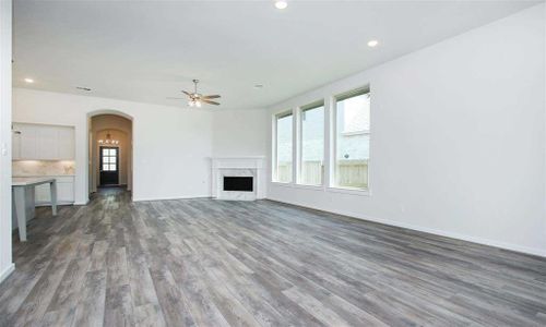New construction Single-Family house 10206 Bison Drive, Manvel, TX 77578 - photo 12 12