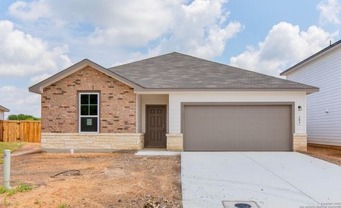 New construction Single-Family house 204 Drew Circle, Seguin, TX 78155 The Asheville H- photo 47 47