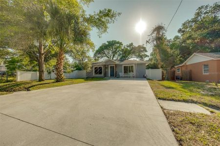 New construction Single-Family house 1814 Sylvan Drive, Clearwater, FL 33755 - photo 0 0