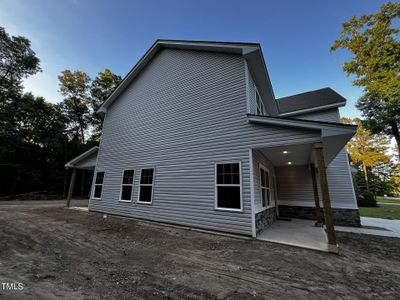 New construction Single-Family house 11 Coventry Lane, Lillington, NC 27546 - photo 20 20