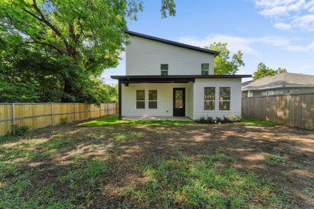 New construction Single-Family house 1112 E Woodin Boulevard, Dallas, TX 75216 - photo 31 31