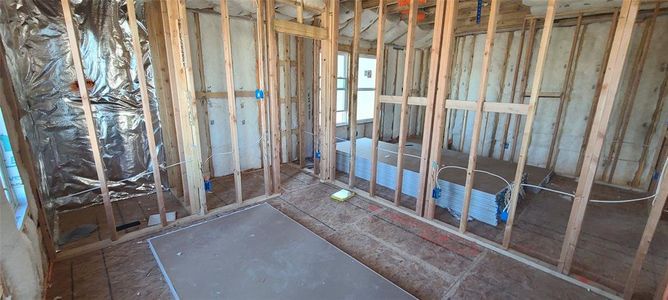 New construction Single-Family house 519 Palo Brea Loop, Hutto, TX 78634 Cassidy Homeplan- photo 21 21