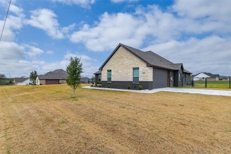 New construction Single-Family house 7904 County Road 1006, Godley, TX 76044 - photo 1 1