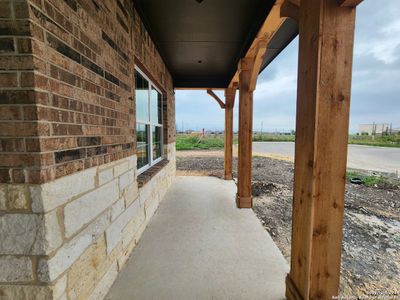 New construction Single-Family house 7915 Viper Cove, San Antonio, TX 78253 Carter Homeplan- photo 18 18