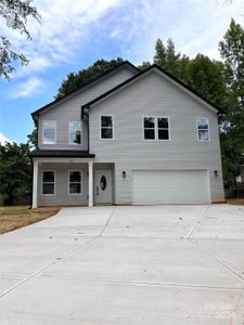 New construction Single-Family house 4617 Marthas Ridge Drive, Charlotte, NC 28212 - photo 0