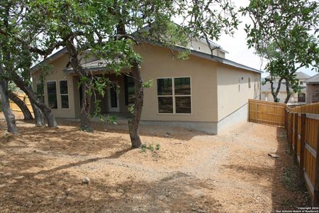 New construction Single-Family house 31045 Clover Pass, Bulverde, TX 78163 - photo 20 20