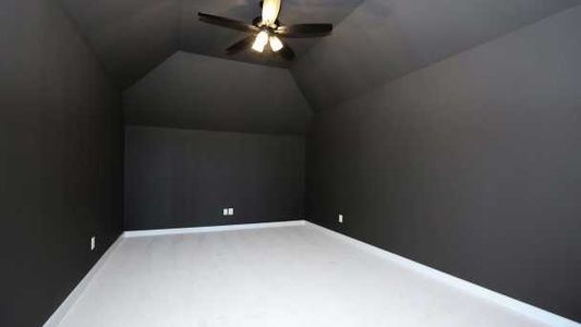 New construction Single-Family house 5306 Lakeview Bend, Fulshear, TX 77441 - photo 52 52