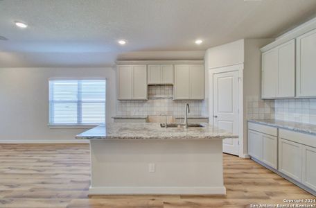 New construction Single-Family house 3539 Starbright Drive, New Braunfels, TX 78130 Landmark Series - Kimbell- photo 4 4