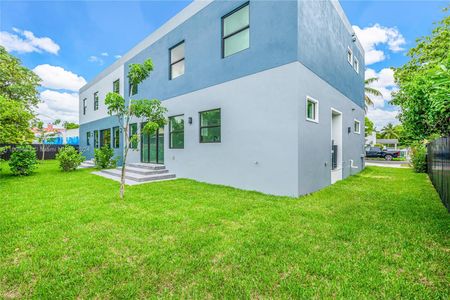 New construction Duplex house 2340-2342 Sw 13Th St, Miami, FL 33145 - photo 25 25