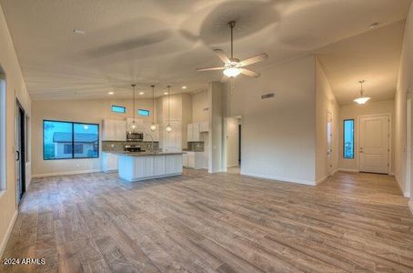 New construction Single-Family house 27518 N 255Th Drive, Wittmann, AZ 85361 - photo 38 38