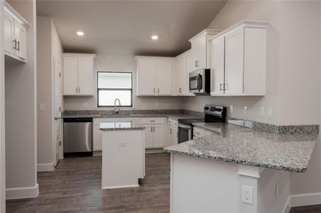 New construction Single-Family house 5132 Villa Crest, Auburndale, FL 33823 2200- photo 5