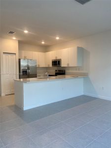 New construction Townhouse house 13306 Sw 286Th Ter, Unit 13306, Miami, FL 33033 - photo 2 2