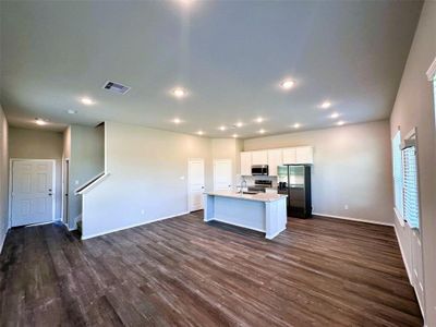 New construction Single-Family house 1485 Glen Oaks Drive, Conroe, TX 77385 - photo 8 8