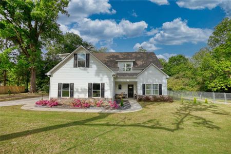 New construction Single-Family house 70 Pine Street, Mansfield, GA 30055 - photo 0 0