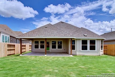 New construction Single-Family house 1719 Dirndl, New Braunfels, TX 78132 Premier Series - Palm- photo 23 23