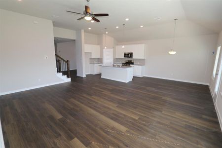 New construction Single-Family house 3011 Middleton Drive, Rosenberg, TX 77471 Barbosa - Smart Series- photo 7 7