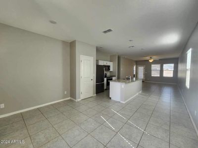 New construction Single-Family house 35242 W San Capistrano Avenue, Maricopa, AZ 85138 - photo 2 2