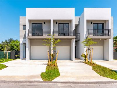 New construction Townhouse house 1118 Northeast 10th Avenue, Fort Lauderdale, FL 33304 - photo 2 2