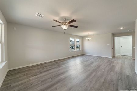 New construction Single-Family house 10322 Goldspur Court, San Antonio, TX 78224 Vail- photo 5 5