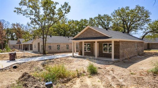 New construction Single-Family house 1013 Hillburn Drive, West Tawakoni, TX 75474 - photo 0