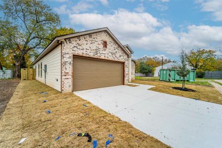New construction Single-Family house 3919 Polly Street, Dallas, TX 75210 - photo