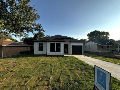 New construction Single-Family house 1426 Caravan Trail, Dallas, TX 75241 - photo 0