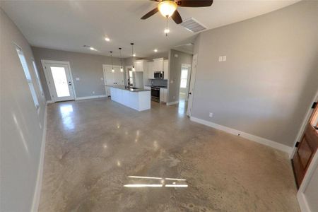 New construction Single-Family house 423 E Monterey Street, Denison, TX 75021 - photo 4 4