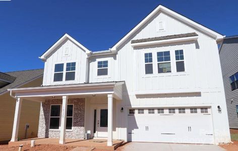 New construction Single-Family house 10120 Whitaker Pointe Drive, Huntersville, NC 28078 The Fenmore- photo 0