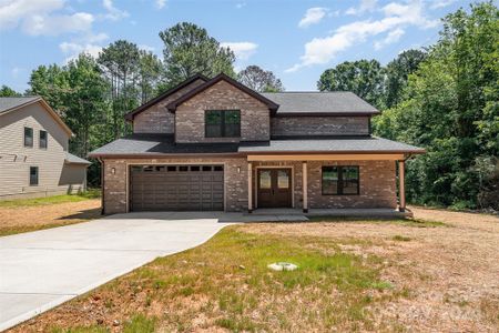 New construction Single-Family house 1932 Grace Lane, Charlotte, NC 28262 - photo 0 0