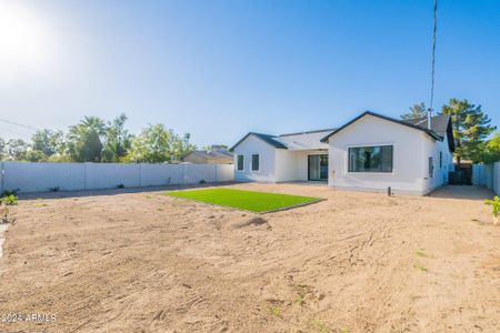 New construction Single-Family house 2829 E Avalon Drive, Phoenix, AZ 85016 - photo 43 43
