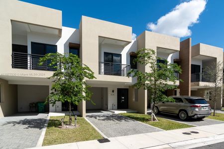 New construction Townhouse house 4173 N Oak Pl, Dania Beach, FL 33314 - photo 0