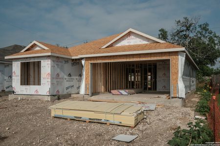 New construction Single-Family house 5019 Terlingua Pass, San Antonio, TX 78222 - photo 6 6