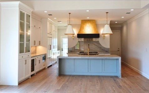 Kitchen interior (photo taken from living room)