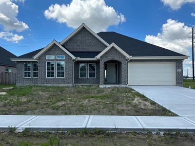 New construction Single-Family house 10019 Goliad Drive, Mont Belvieu, TX 77523 - photo 13 13